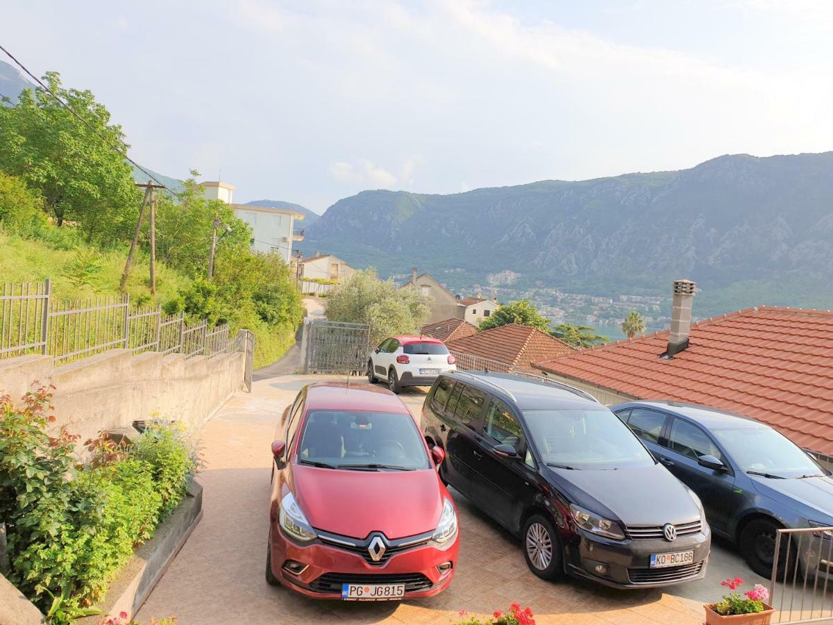 Apartments Lazarevic Kotor Exterior foto